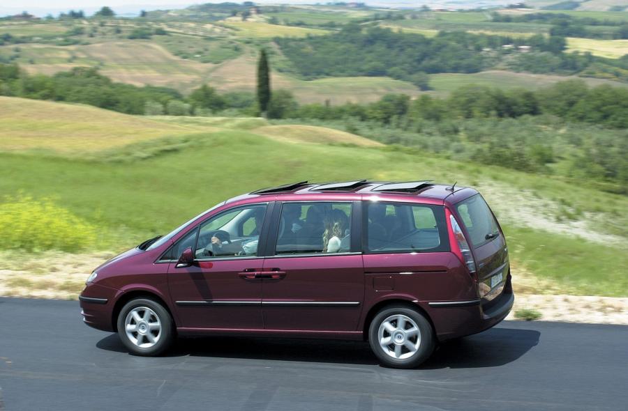  Fiat Ulysse 2002 года  (фото 35 из 72)